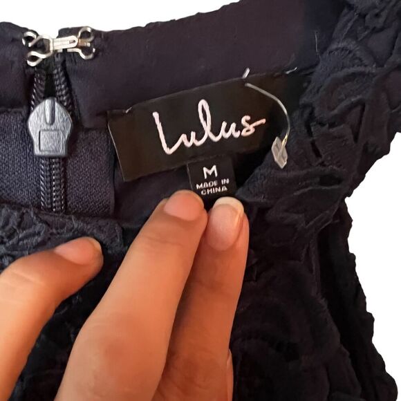 NWT Lulus Love Poem Navy Blue Crochet Lace Mini Halter Dress M - Picture 5 of 6
